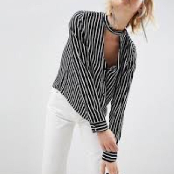 Unique 21 Bow Back Shirt - Picture 2 of 6